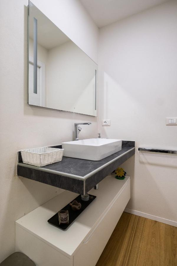 Mazzini Elegant Apartment By Wonderful Italy Bologna Esterno foto